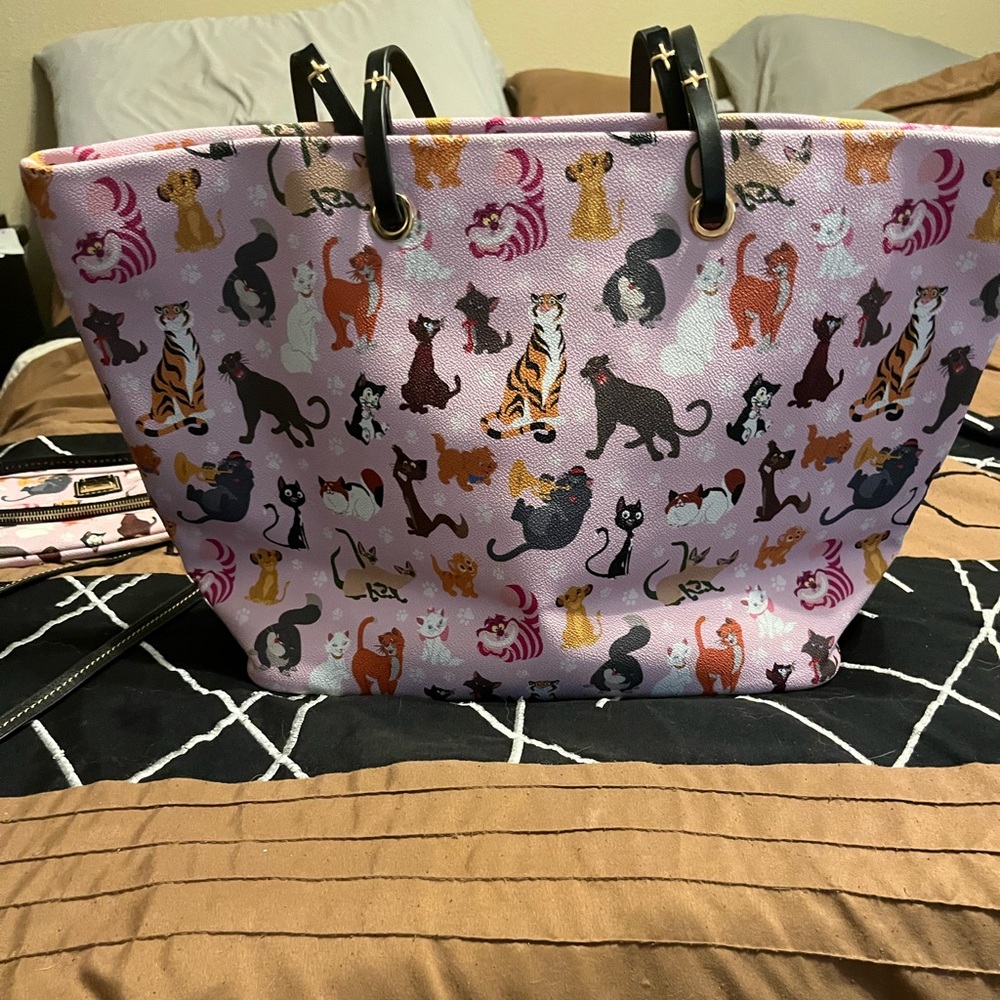 Large Disney Dooney and Bourke cats vintage